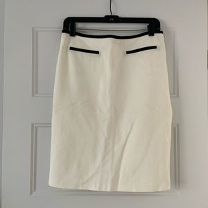 Simons cream and black skirt